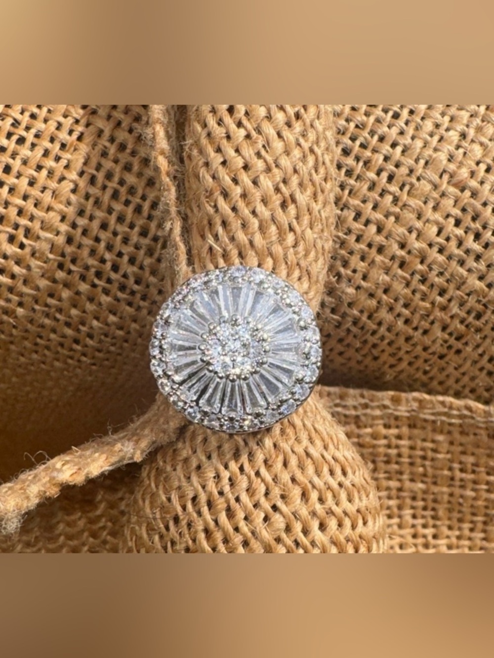 Sterling White CZ baguettes Halo Cocktail Ring Elegant sparkly size 6
